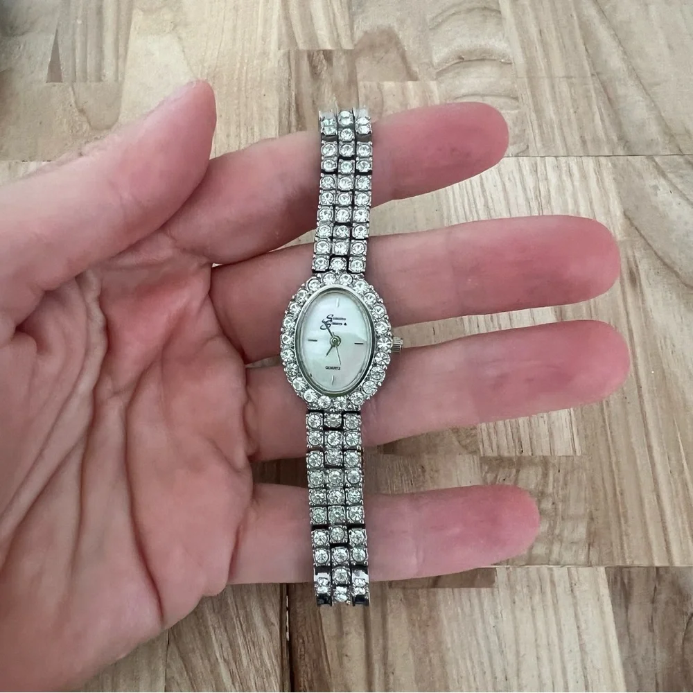 Suzanne somers rhinestone cocktail bracelet dress watch NEW BATTERY